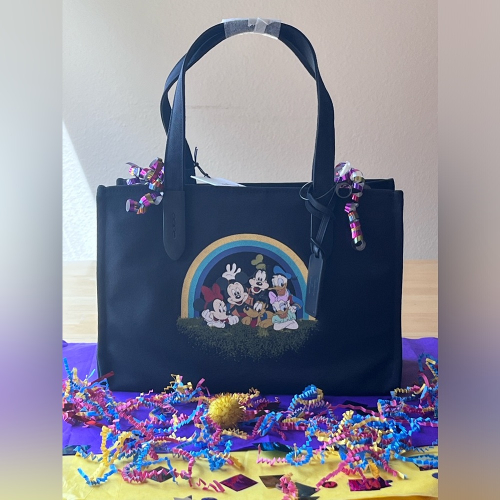 🌈 DISNEY X COACH MICKEY MOUSE AND THE GANG CANVAS TOTE 30 🌈 NWT 🌈